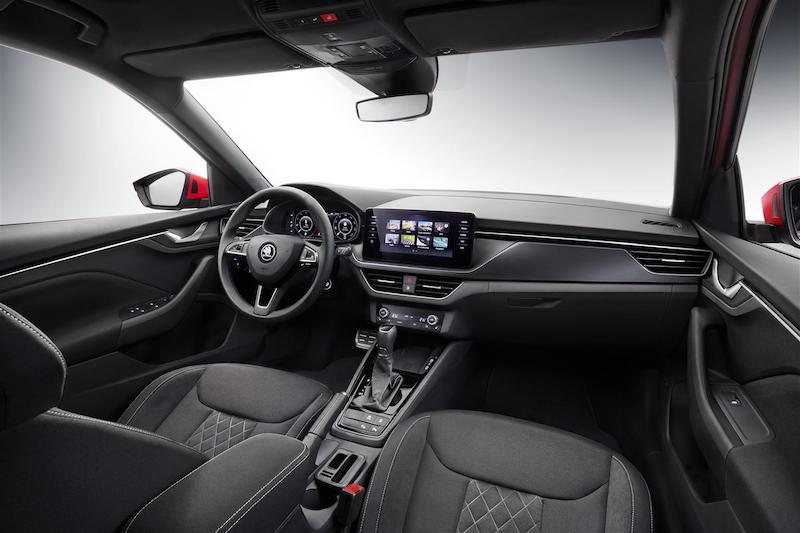 ŠKODA KAMIQ svelati gli interni ŠKODA KAMIQ svelati gli interni