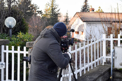 Franzoni col marito nella nuova villetta. Il paese la difende: “E’ innocente”