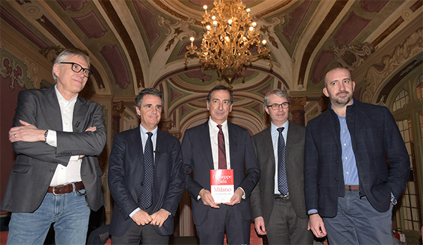 Giuseppe Sala a Varese presenta il suo libro”Milano e il secolo delle città” Giuseppe Sala a Varese presenta il suo libro”Milano e il secolo delle città”