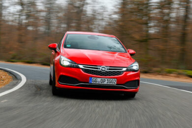 La nuova Opel Corsa avrà i fari IntelliLux LED matrix