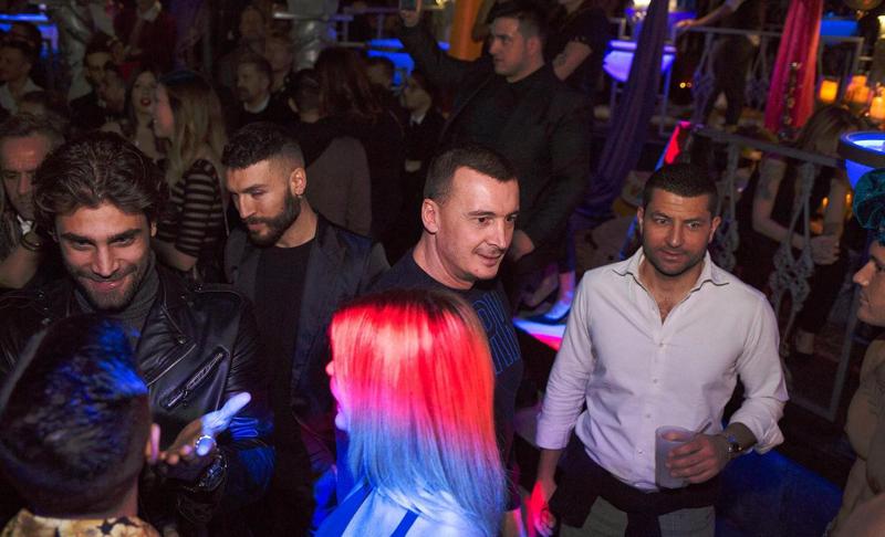 Moscariello: compleanno hollywoodiano. Che vip: Casalino, Valeria Marini e.. Moscariello: compleanno hollywoodiano. Che vip: Casalino, Valeria Marini e..