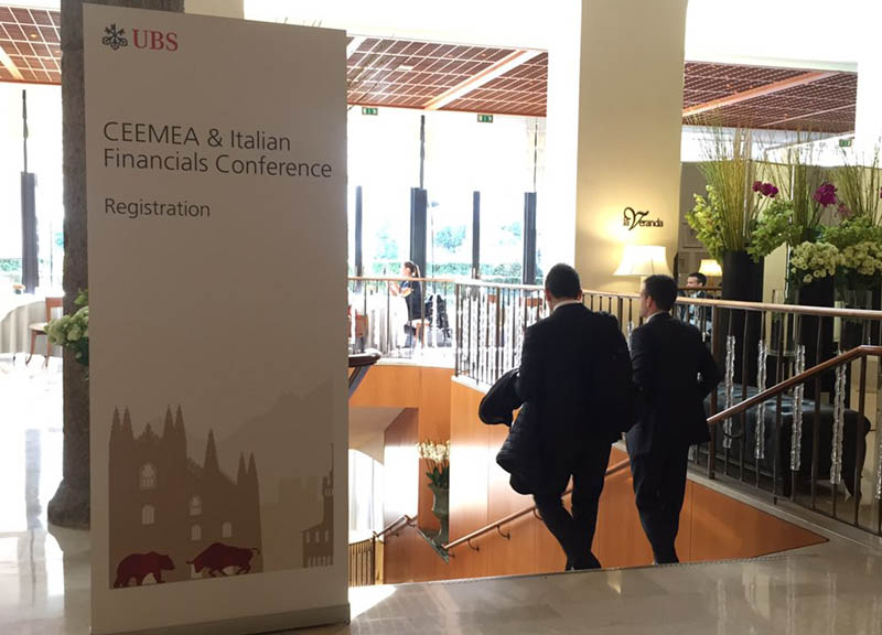 Galleria foto 'Conferenza annuale UBS: il mondo bancario chiede fiducia agli investitori' - foto 1
