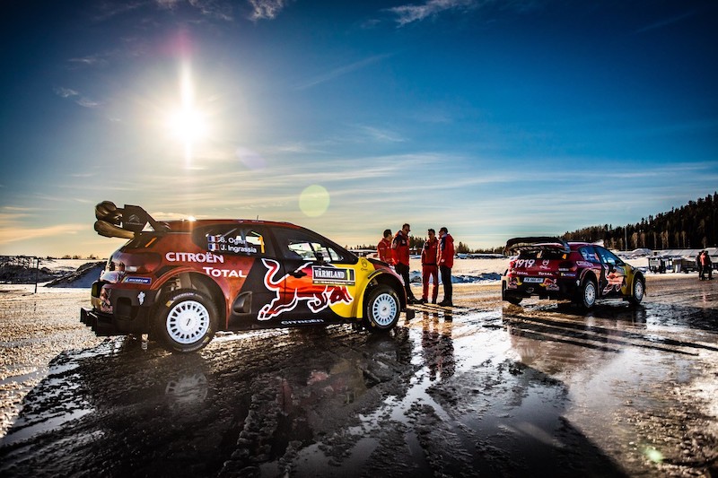 Rally Svezia, Giorno 1, La Citroen di Ogier-Ingrassia seconda nella PS 1