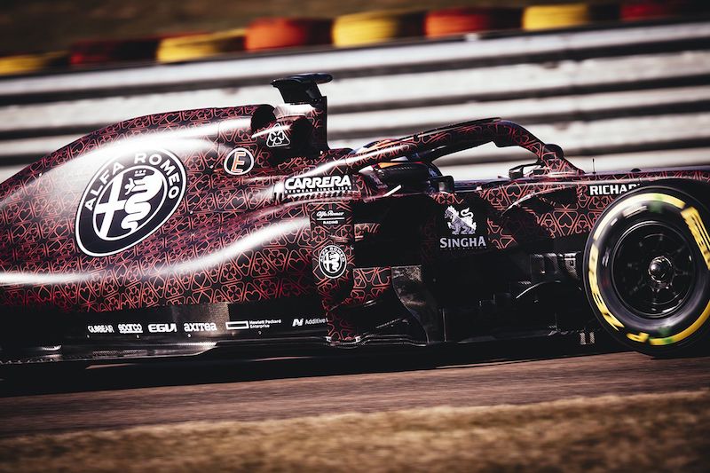 Antonio e Kimi in pista a Fiorano per lo shakedown di Alfa Romeo Racing Antonio e Kimi in pista a Fiorano per lo shakedown di Alfa Romeo Racing