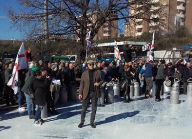 Protesta latte anche il Centro Italia è in fermento