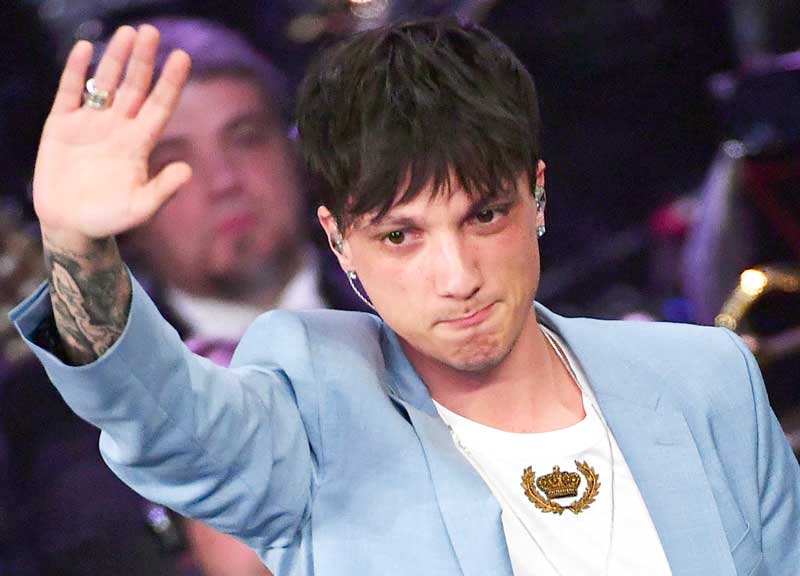 Sanremo, l’ira di Ultimo non finisce qui. Il successo è garantito dalle carte
