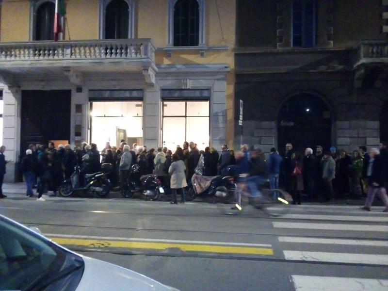 Pd, Calenda capolista a Nordovest? I circoli lo acclamano a Milano Pd, Calenda capolista a Nordovest? I circoli lo acclamano a Milano