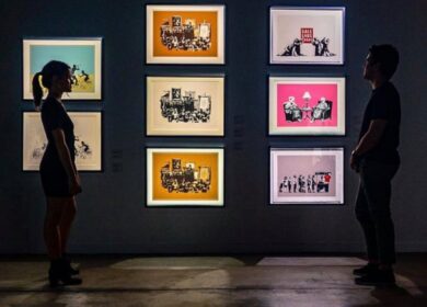 “Banksy è un marchio commerciale”: Mudec deve ritirare i prodotti dallo shop