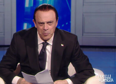 Fratelli di Crozza, Berlusconi tra micropisolini e Formigoni