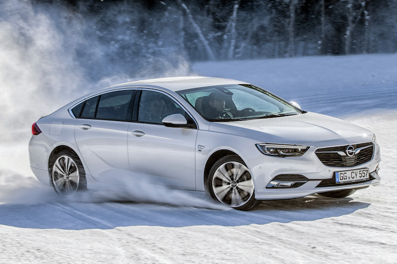 Opel, da 120 anni pioniere nell’offerta di innovazioni tecnologiche Opel, da 120 anni pioniere nell’offerta di innovazioni tecnologiche