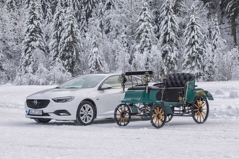 Opel, da 120 anni pioniere nell’offerta di innovazioni tecnologiche Opel, da 120 anni pioniere nell’offerta di innovazioni tecnologiche