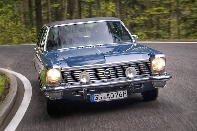 Opel, da 120 anni pioniere nell’offerta di innovazioni tecnologiche Opel, da 120 anni pioniere nell’offerta di innovazioni tecnologiche