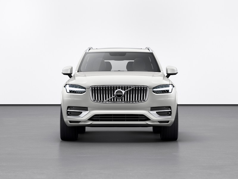 Volvo XC90, con il restyling arrivano le motorizzazioni ibride Volvo XC90, con il restyling arrivano le motorizzazioni ibride
