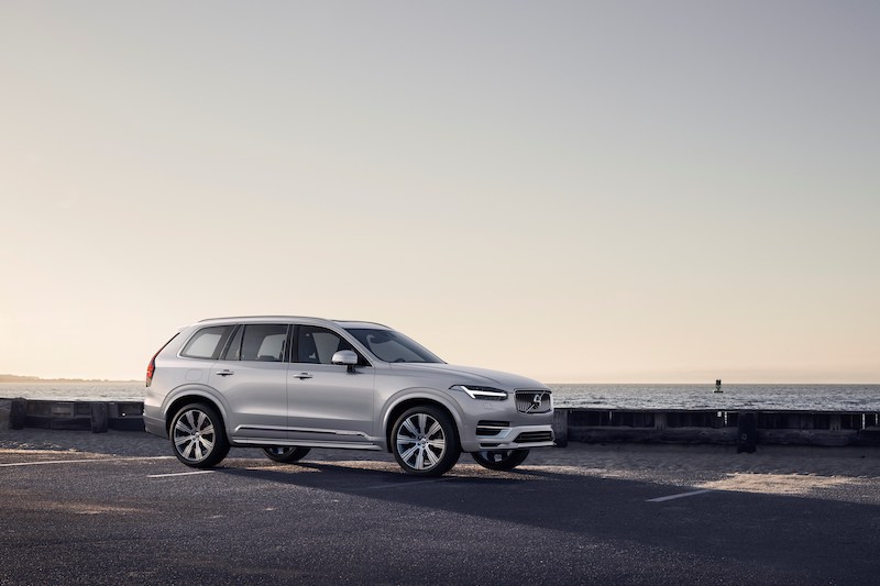 Volvo XC90, con il restyling arrivano le motorizzazioni ibride Volvo XC90, con il restyling arrivano le motorizzazioni ibride