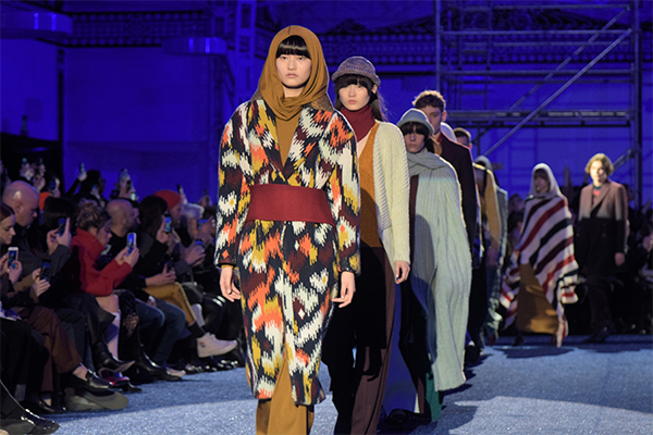 MISSONI show con Bella Hadid per Milano Moda Donna #FWM