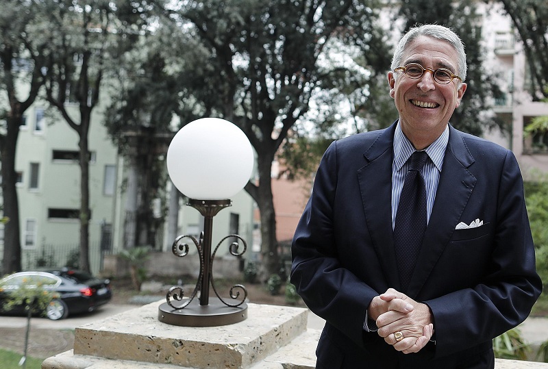 Telecom: de Puyfontaine, siamo totalmente contro separazione rete Telecom: de Puyfontaine, siamo totalmente contro separazione rete