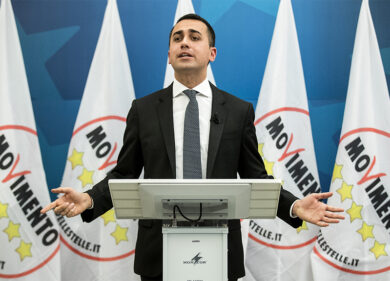 M5S, Blog delle Stelle: “Spese folli? Fake news di Repubblica”