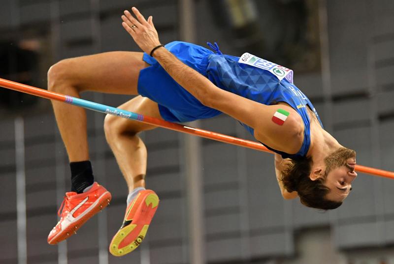 Atletica, Tamberi oro nell’alto agli Europei indoor: “Emozione dopo lacrime..” Atletica, Tamberi oro nell’alto agli Europei indoor: “Emozione dopo lacrime..”