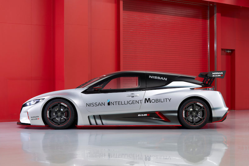 Nissan a Ginevra ridefinisce il futuro della mobilità Nissan a Ginevra ridefinisce il futuro della mobilità
