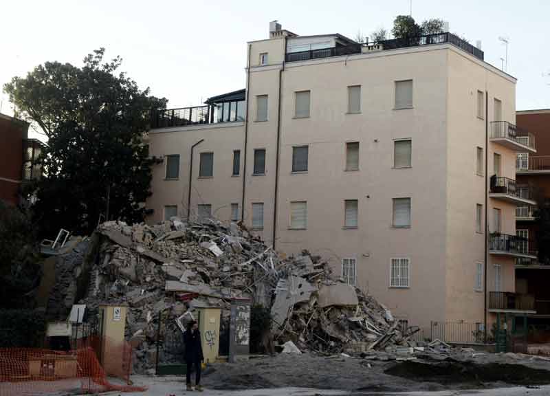 Palazzo crollato a Ponte Milvio, pm chiede archiviazione: la causa fu l’acqua Palazzo crollato a Ponte Milvio, pm chiede archiviazione: la causa fu l’acqua