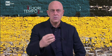 Crozza a Che Fuori Tempo Che Fa: Pd la più grande saga fantasy della politica