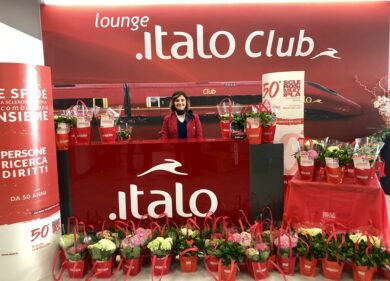 Italo si tinge di rosa, bianco e fucsia per sostenere AISM