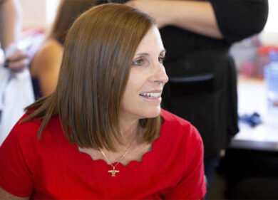 Usa, confessione prima donna top gun: “Violentata da un superiore”