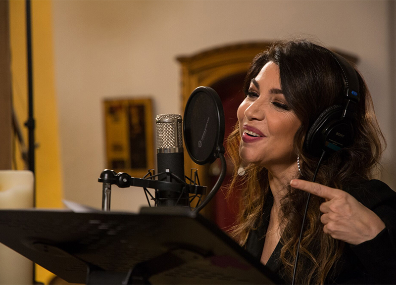 Cristina D’Avena ad Affari: “Che bello cantare per Disney. Occhi di gatto la sigla che…” Cristina D’Avena ad Affari: “Che bello cantare per Disney. Occhi di gatto la sigla che…”