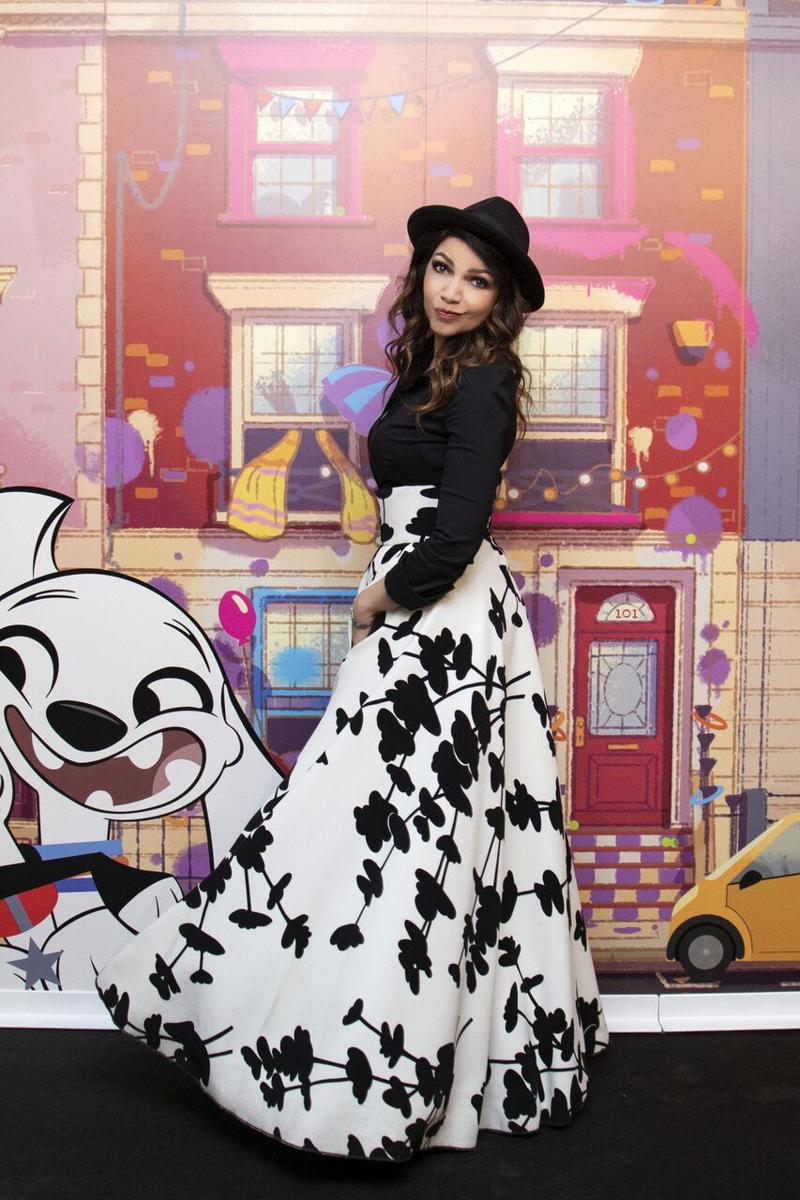 Cristina D’Avena ad Affari: “Che bello cantare per Disney. Occhi di gatto la sigla che…” Cristina D’Avena ad Affari: “Che bello cantare per Disney. Occhi di gatto la sigla che…”