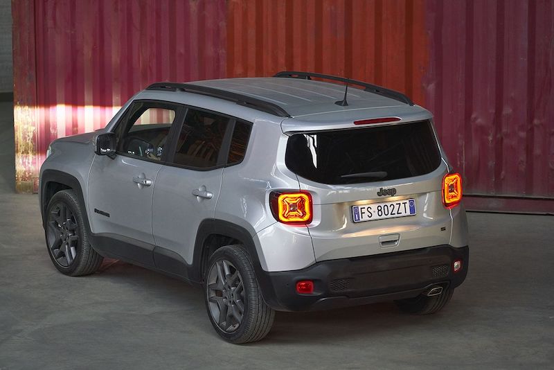 Galleria foto 'Per i lettori francesi di SUV Crossover Jeep Renegade è“SUV Urbain de l’Année”' - foto 8