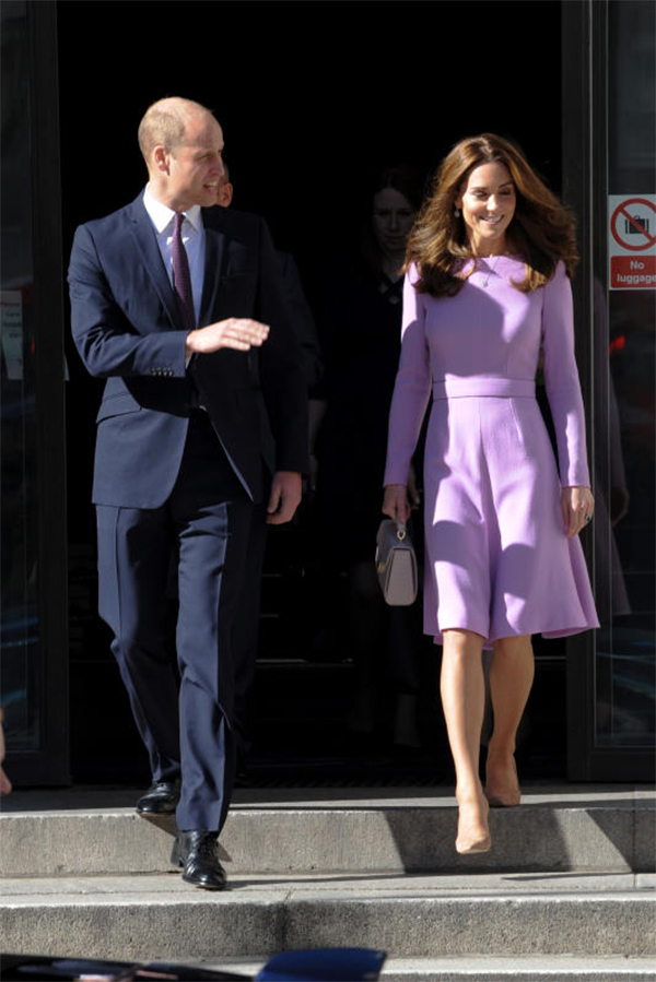 Royal Family Look: Meghan Markle spese pazze. Kate Middleton “risparmiosa” Royal Family Look: Meghan Markle spese pazze. Kate Middleton “risparmiosa”