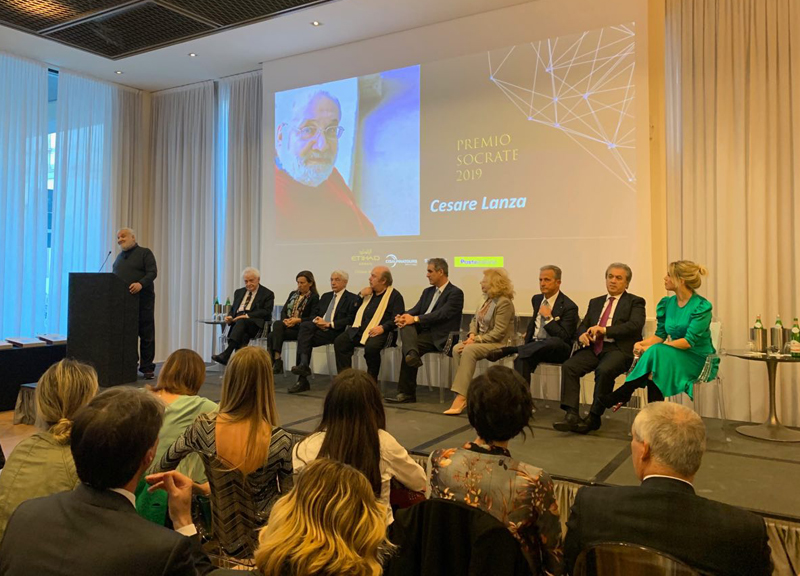 Premio Socrate 2019: riconoscimento speciale alla libertà di pensiero Premio Socrate 2019: riconoscimento speciale alla libertà di pensiero