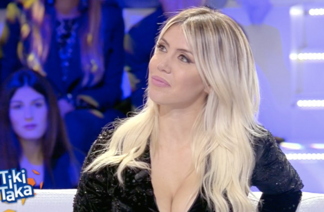Wanda Nara vince il Premio Socrate 2019. Premio alla moglie di Icardi.. Wanda Nara vince il Premio Socrate 2019. Premio alla moglie di Icardi..