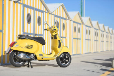 I lettori del mensile Motorrad eleggono la Vespa GTS “moto dell’anno”