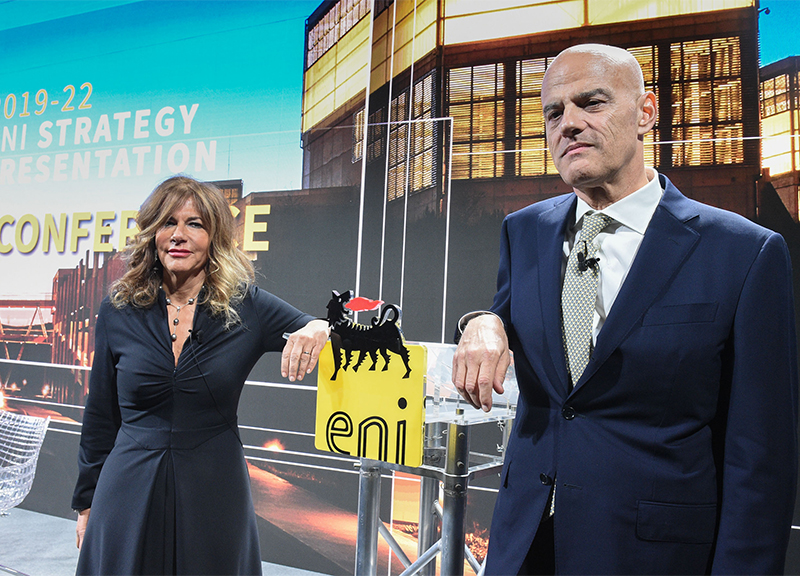 Galleria foto 'Eni, buyback da 400 mln nel 2019. In Italia 2,4 miliardi di investimenti' - foto 1