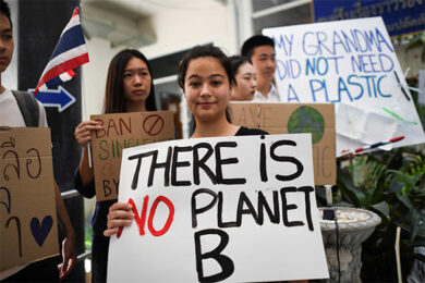 Clima, tutte le Greta Thunberg del mondo. La rivoluzione è rosa