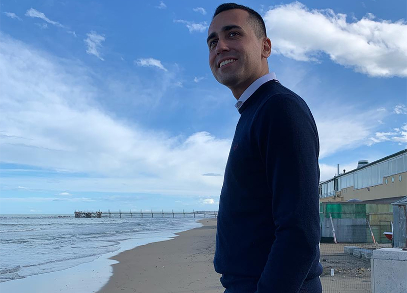 Europee, Di Maio: “Nuovo gruppo né di destra né di sinistra” Europee, Di Maio: “Nuovo gruppo né di destra né di sinistra”