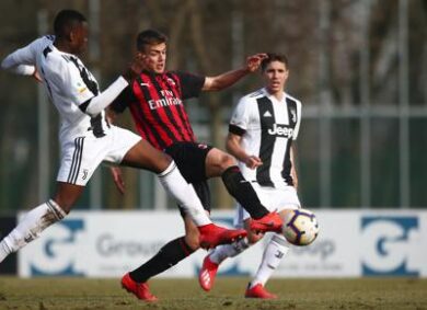 Milan: dinastia Maldini, Daniel apprendista fenomeno con la maglia 10. Video
