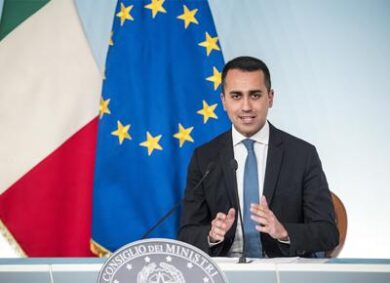 Alitalia, easyjet si ritira. Rumors: a Delta il 10%. Spunta Fincantieri