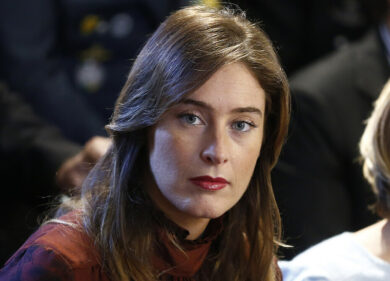 Maria Elena Boschi “audace” in tv. Sfida la Lega in tacchi e rossetto. FOTO