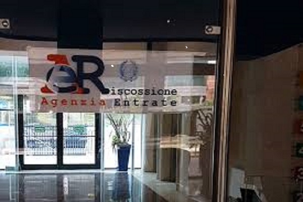 Agenzia delle Entrate: 40 miliardi di pressione fiscale sulla casa Agenzia delle Entrate: 40 miliardi di pressione fiscale sulla casa