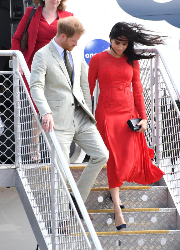 Meghan Markle, messaggio di Lady D dall’aldilà. MEGHAN MARKLE NEWS