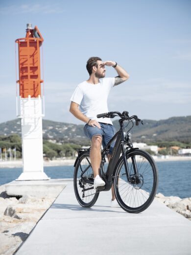 PEUGEOT Cycles, presenta le nuove e-bike da Trekking e da Strada