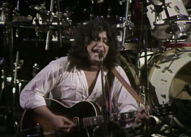 Pino Daniele, concerto in tributo al chitarrista con Vessicchio e De Piscopo