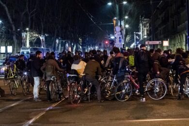 Torino, scontri tra bikers e polizia durante manifestazione. 4 denunciati