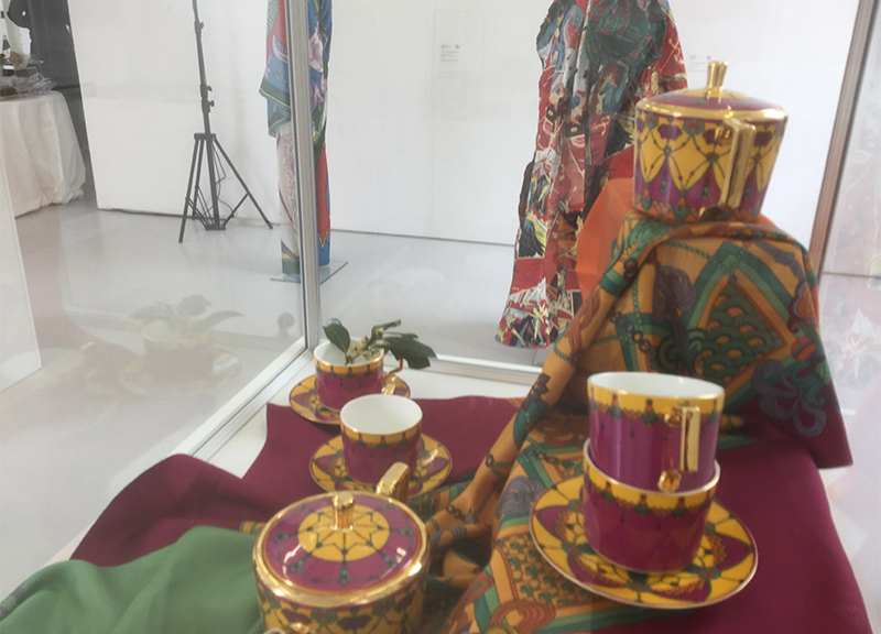 Arte e design, siamo tutti cinesi. Esplode il gusto per il dragone. FOTO