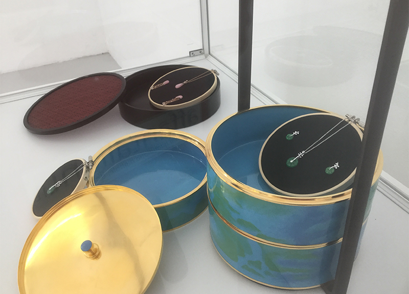 Arte e design, siamo tutti cinesi. Esplode il gusto per il dragone. FOTO