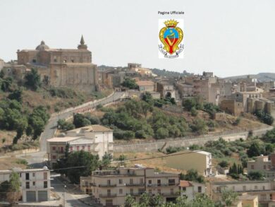 Sambuca di Sicilia, il borgo rinasce vendendo le case a un euro ai vip