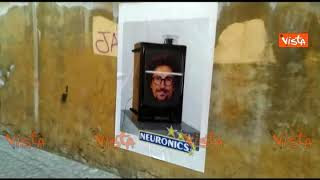 Toninelli diventa ‘Neuronics’, ecco la nuova opera dello street artist Villa