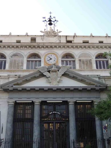 Carige, ora scatta la fuga dei fondi. BlackRock si sfila dalla gara. Rumors